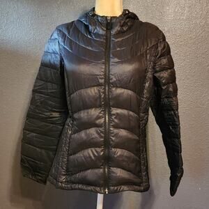 Andrew Marc Women's Packable Light Weight Premium Down Puffer Jacket Medium